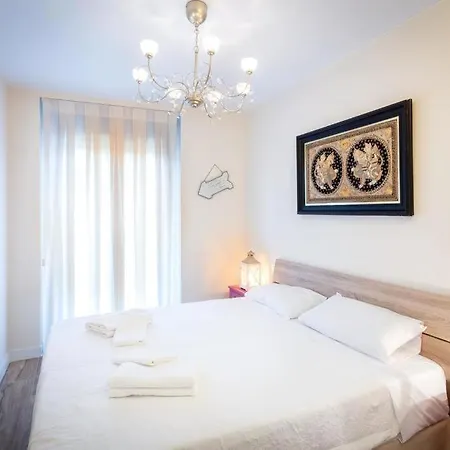 Az El Balcón De Cesar Augusto Apartamento